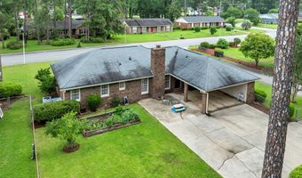 2704 PINE MANOR Ln, Albany, GA 31707