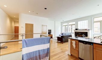 2363 CHAMPLAIN St NW 8, Washington, DC 20009