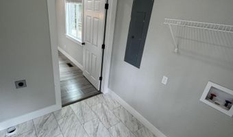 108 Jasper St, Aurora, MO 65605