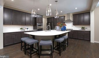 33 EVERETT Dr, Boonsboro, MD 21713