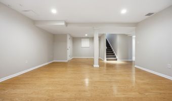 23 Brixton Ct, Algonquin, IL 60102