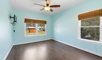 60 Hathcock Rd, Apalachicola, FL 32320