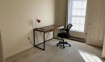 432 South St C6, Bennington, VT 05201