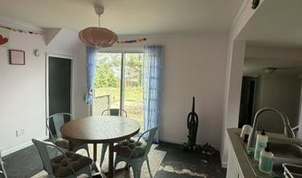 1035 Eastward St, Alma, MI 48801