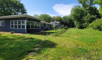715 S Dodge St, Algona, IA 50511
