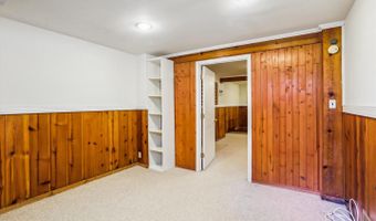 9819 PARKWOOD Dr, Bethesda, MD 20814