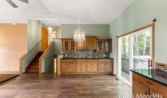 11121 Timberline Dr, Allendale, MI 49401