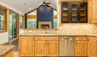 907 RIVERSIDE Dr, Bellevue, ID 83313
