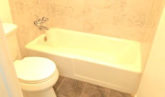 7120 Denver, Biloxi, MS 39532