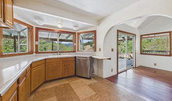 1250 Zenia Bluff Rd, Alderpoint, CA 95511
