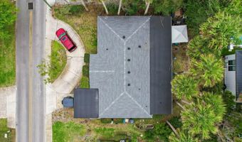 1070 E COAST Dr, Atlantic Beach, FL 32233