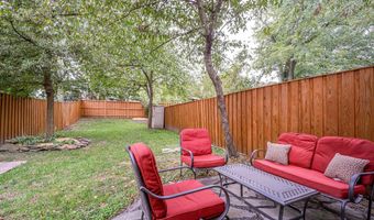 706 W GLEBE Rd, Alexandria, VA 22305