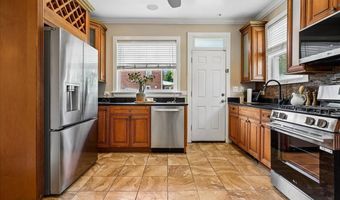 5202 13TH St NW, Washington, DC 20011