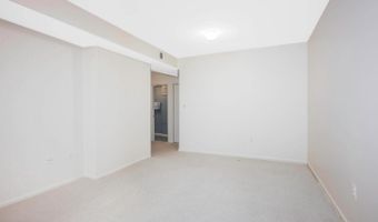 38 GREAT PINES Ct, Rockville, MD 20850