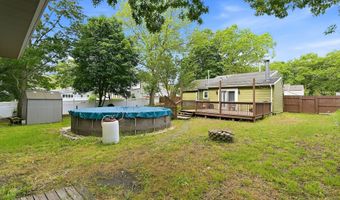 26 Ravenwood Blvd, Barnegat, NJ 08005