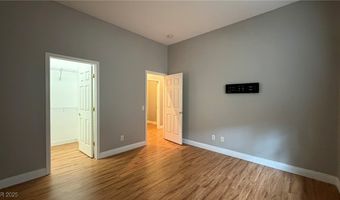 29 Brandermill Dr, Henderson, NV 89052