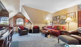 1702 W Walnut St, Allentown, PA 18104