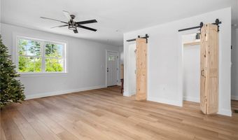65 Oakland Ave, Burrillville, RI 02858