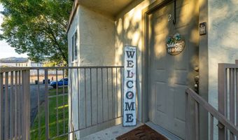 2536 White Oak Pl 2, Escondido, CA 92027