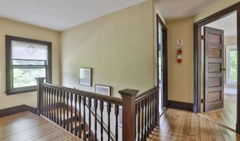 108 Ponemah Rd, Amherst, NH 03031