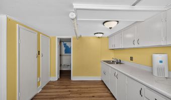 14 Fletcher Rd, Albany, NY 12203