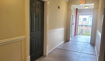 4850 EISENHOWER Ave 202, Alexandria, VA 22304