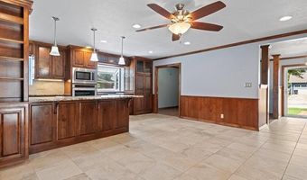 927 Macklyn Ln, Bartlesville, OK 74006