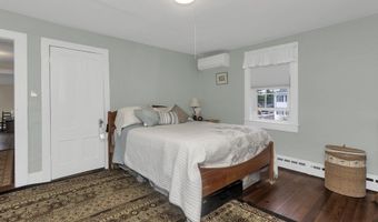30 S Westfield St, Agawam, MA 01030