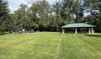 1097 Pebble Brook Dr, Columbus, OH 43240