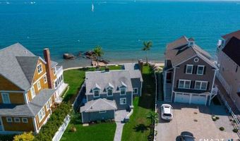 21 Groveway 21, Clinton, CT 06413