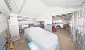 20 Old Wolcott Rd, Bristol, CT 06010