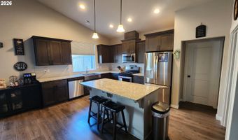 1130 NE 17TH St, Battle Ground, WA 98604