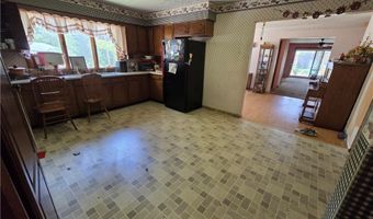151 Cleveland Ct, Andover, OH 44003