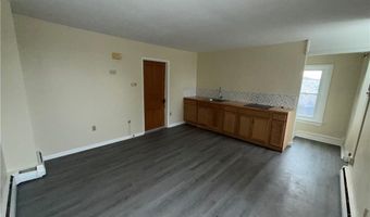 1977 S 5th St, Allentown, PA 18103