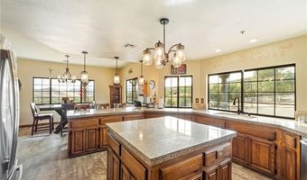 6535 Juniper Crest Rd, Agua Dulce, CA 91390