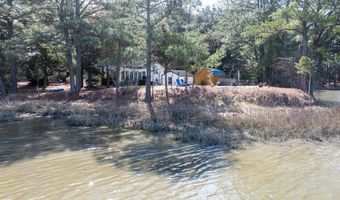 25285 CANTRELL Ln, Accomac, VA 23301