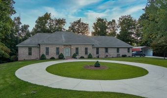 469 Mountain Ln, Albany, KY 42602