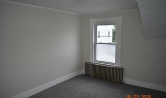 12 Whitten St, Allenstown, NH 03275