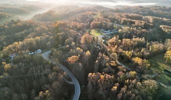41 Belle Point Rd, Beattyville, KY 41311