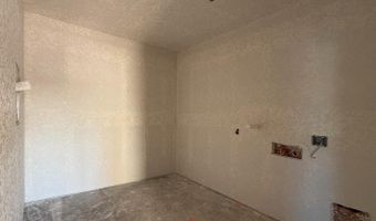 318 Brood Dr, Adkins, TX 78101