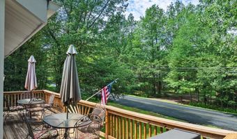 748 Towamensing Trl, Albrightsville, PA 18210