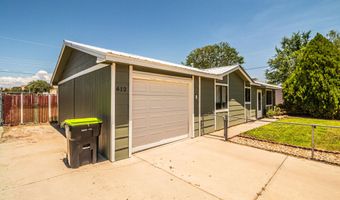 612 HONEYLOCUST St, Bloomfield, NM 87413