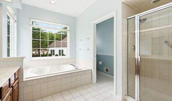 6 Valley Stream Pl, Barnegat, NJ 08005