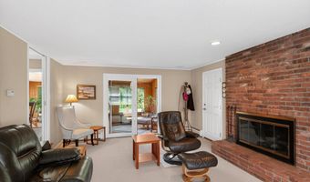 5 Shingle Mill Dr, Canton, CT 06019