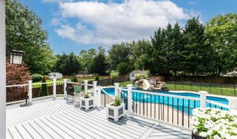 3303 TUDOR Ct, Adamstown, MD 21710