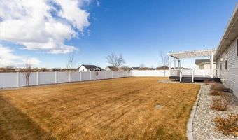 1952 47th St, Ammon, ID 83401