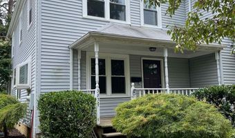 3834 13TH St N, Arlington, VA 22201