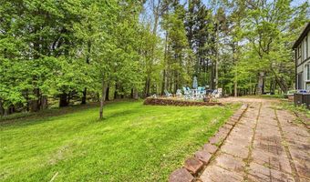 6453 Old Woods Rd, Ashtabula, OH 44004
