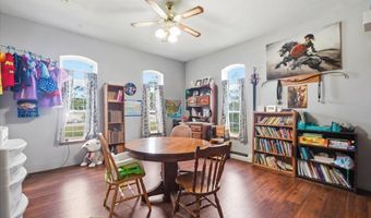 922 3rd Ave, Ackley, IA 50601