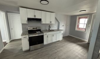 231 Goddard Ave 3Rd Floor, Bridgeport, CT 06610